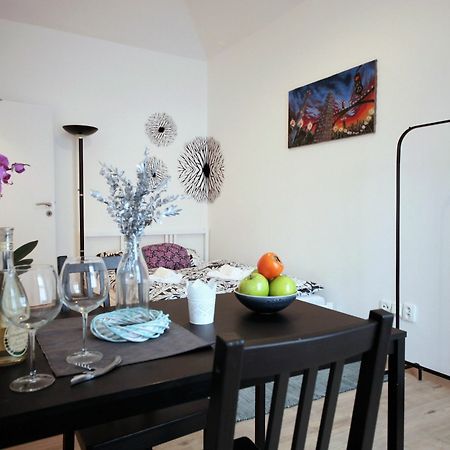 Residence Vita Nejedleho Πράγα Εξωτερικό φωτογραφία