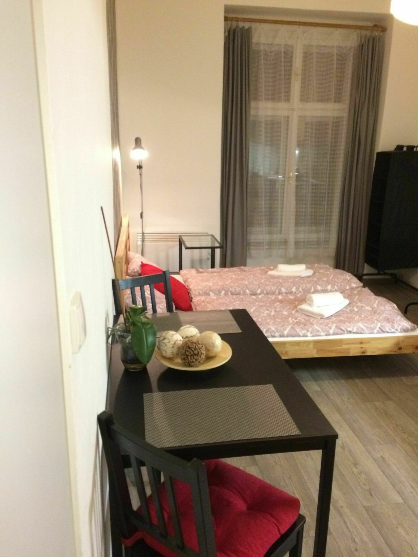Residence Vita Nejedleho Πράγα Εξωτερικό φωτογραφία